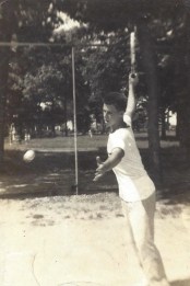 Wentz, WB 1940s Tennis (03)